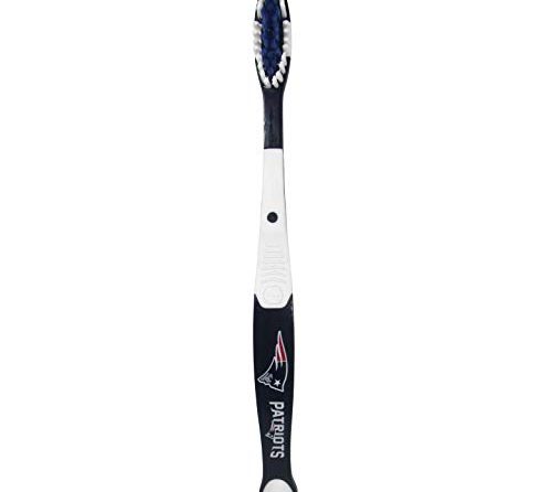 Siskiyou Sports NFL Fan Shop New England Patriots MVP Toothbrush One Size Team Color